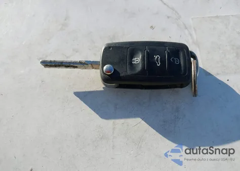 2014 Volkswagen Jetta 2.0L S z USA, uszkodzony, nr VIN 3VW2K7AJ5EM242156